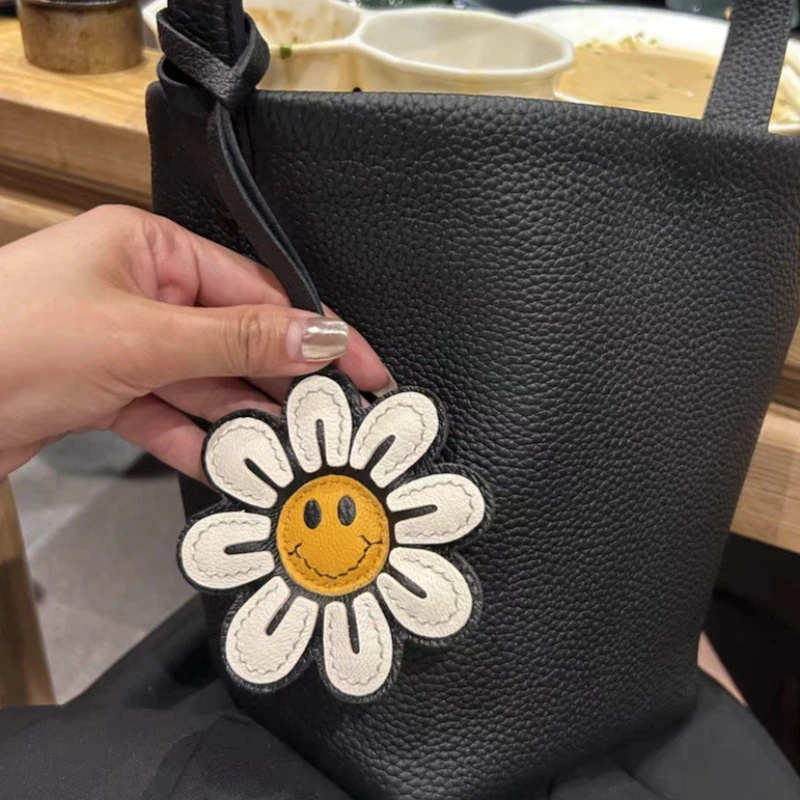 Car Accessories Gift Ideas - 1pc Sunflower joyful Face Flower Keychain,