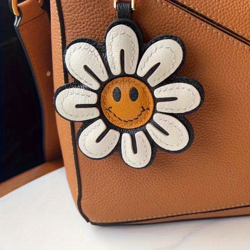 1pc Sunflower joyful Face Flow - Car Accessories Gift Ideas recension och pris