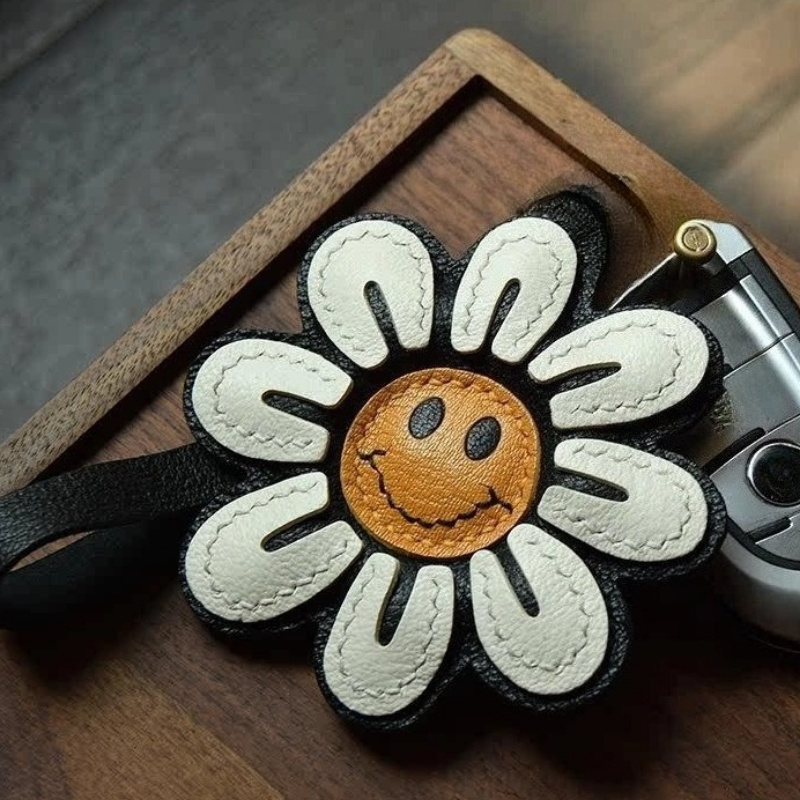 1pc Sunflower joyful Face Flow - Car Accessories Gift Ideas recension och pris